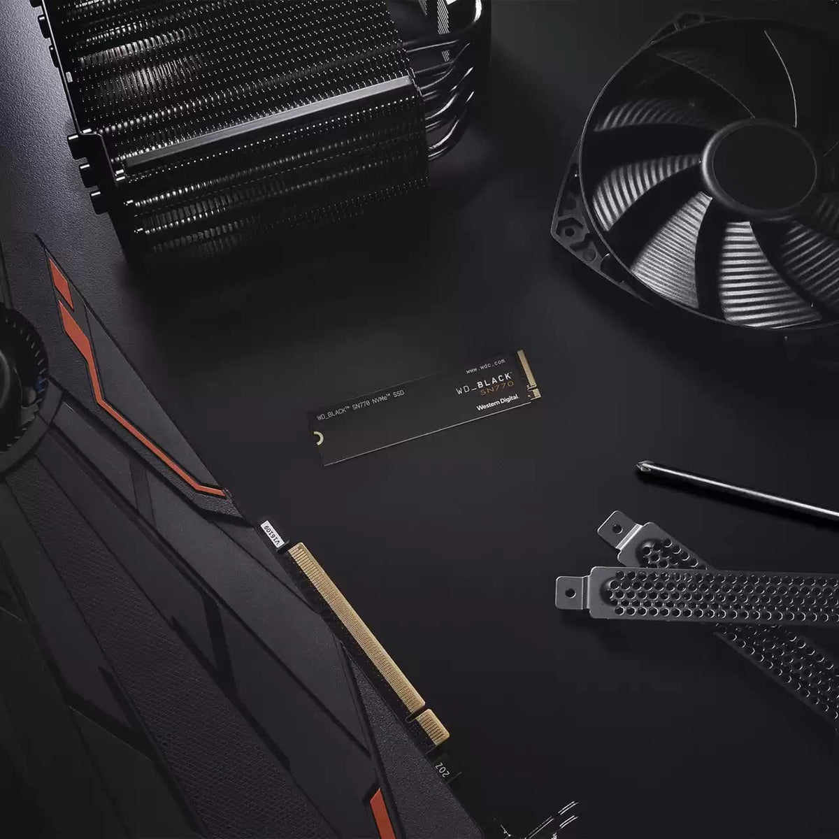 WD_BLACK SN770 2TB NVMe M.2 SSD, M.2 2280 NVMe SSD, Gaming Solid State drive, PCIe Gen4 NVMe, High Performance Gaming drive, Read speeds up to 5150 MB/s, Black