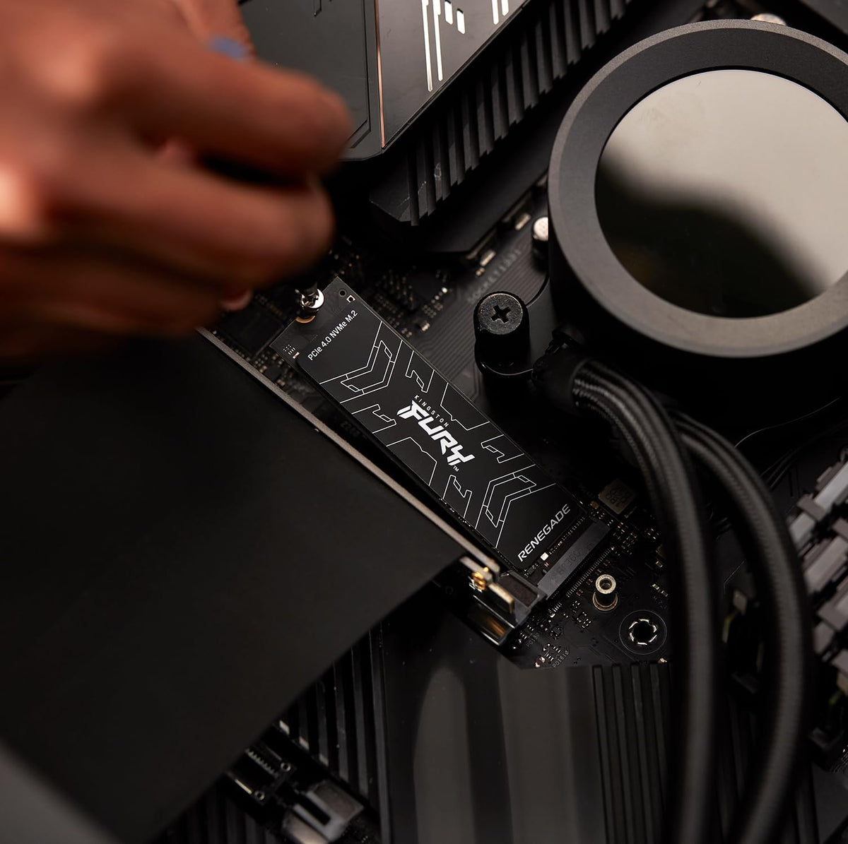 Kingston FURY Renegade PCIe 4.0 NVMe M.2 SSD For gamers, enthusiasts and high-power users - SFYRD/2000G